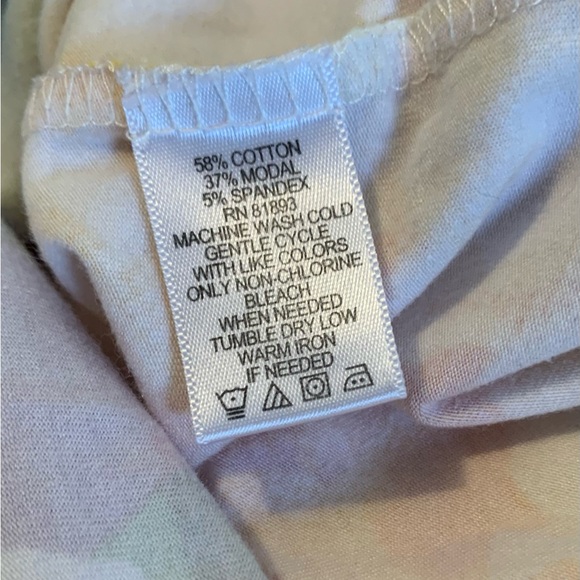 Isaac Mizrahi Live! Floral Scoop Neck Tee - Picture 5 of 5